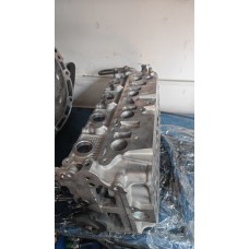 Nissan skystar yd25 silindir kapağı