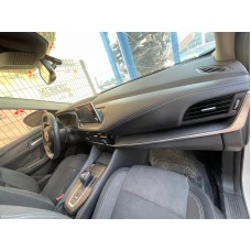 Nissan qashqai 2022 model on torpido(göğüs) Nissan qashqai 2022 model on torpido(göğüs)