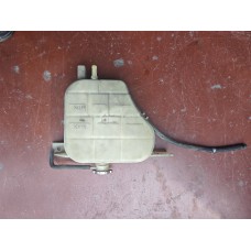 Nissan navara d23 kasa ys23 2014-2020 model yedek su bidonu