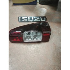 Isuzu d max euro4 2007-2012 arka stop aynası Isuzu d max euro4 2007-2012 arka stop aynası