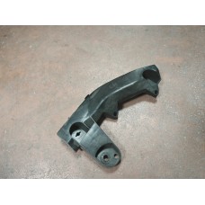 Isuzu d max euro5 4x4 2012-2020 ön tampon bıraketi Isuzu d max euro5 4x4 2012-2020 ön tampon bıraketi