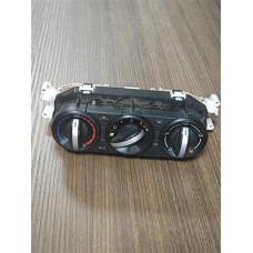 Nissan navara çıkma orjinal ys23 euro6 manuel klima paneli Nissan navara çıkma orjinal ys23 euro6 manuel klima paneli