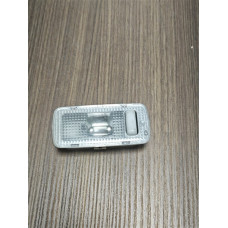 Nissan qashgai j10 -j11 çıkma orjinal tavan lambası Nissan qashgai j10 -j11 çıkma orjinal tavan lambası