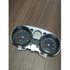Nissan qashqai çıkma orjinal benzinli gösterge saati Nissan qashqai çıkma orjinal benzinli gösterge saati