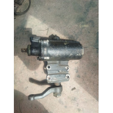 Nissan pickup np300 2010-2012 direksiyon kutusu