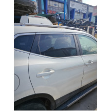 Nissan qashqai çıkma orjinal j11 sağ arka kapı Nissan qashqai çıkma orjinal j11 sağ arka kapı
