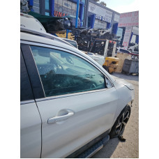 Nissan qashqai çıkma orjinal sağ ön kapı hatasız beyaz Nissan qashqai çıkma orjinal sağ ön kapı hatasız beyaz