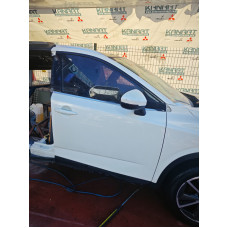 Nissan qashqai çıkma orjinal 2023-2025 sağ ön kapı Nissan qashqai çıkma orjinal 2023-2025 sağ ön kapı