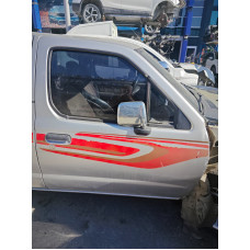 Nissan 1998 pickup çıkma orjinal sol ön kapı