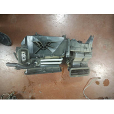 ısuzu dmax çıkma orjinal euro5 kalorifer kutusu ısuzu dmax çıkma orjinal euro5 kalorifer kutusu