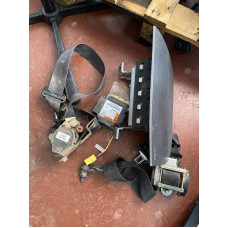 ısuzu d max çıkma orjinal 1.9 airbag seti ısuzu d max çıkma orjinal 1.9 airbag seti