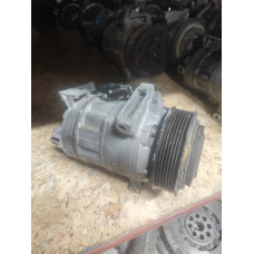 Reneault çıkma orjinal 1,6 dizel motor klima kompresörü Reneault çıkma orjinal 1,6 dizel motor klima kompresörü