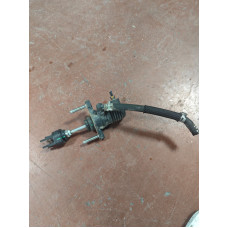 toyota hilux çıkma orjinal 2023 debriyaj merkezi toyota hilux çıkma orjinal 2023 debriyaj merkezi