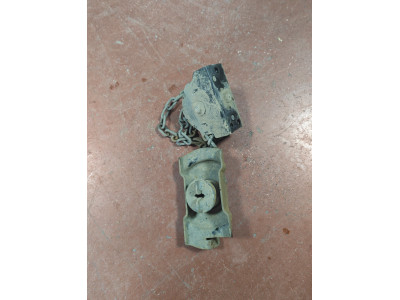 Toyota hilux çıkma orjinal stepne krikosu Toyota hilux çıkma orjinal stepne krikosu