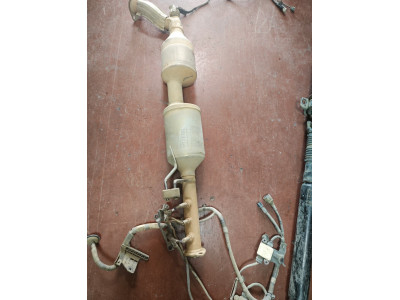 toyota hilux çıkma orjinal partikül filitresi toyota hilux çıkma orjinal partikül filitresi