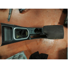 Toyota hilux çıkma orjinal 20323 model orta konsol