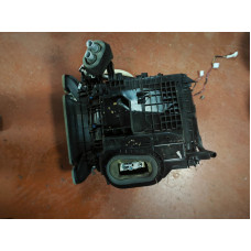 Toyata hilux çıkma orjinal 2023 model kalorifer kutusu Toyata hilux çıkma orjinal 2023 model kalorifer kutusu