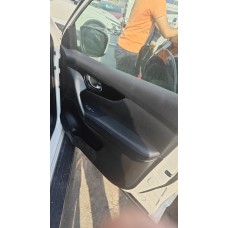 Nissan qashqai 2018 model çıkma orijinal sağ ön kapı döşemesi Nissan qashqai 2018 model çıkma orijinal sağ ön kapı döşemesi