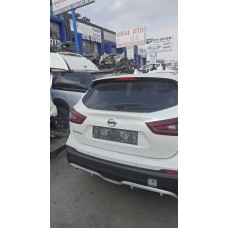 Nissan qashqai 2018 model makyajlı kasa çıkma orijinal bagaj kapağı 