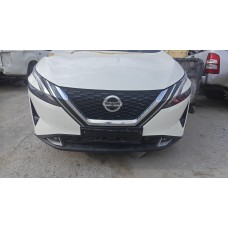 Nissan qashqai 2022 model orijinal çıkma ön panjur Nissan qashqai 2022 model orijinal çıkma ön panjur
