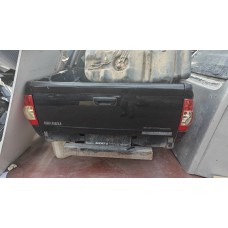 Isuzu dmax euro4 çıkma orijinal arka bagaj kapağı