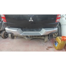 Mitsubishi l200 Çıkma orijinal 4n15 2015-2020 arka tampon Mitsubishi l200 Çıkma orijinal 4n15 2015-2020 arka tampon