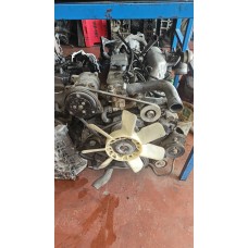 Isuzu nkr 2.8 çıkma orijinal komple motor